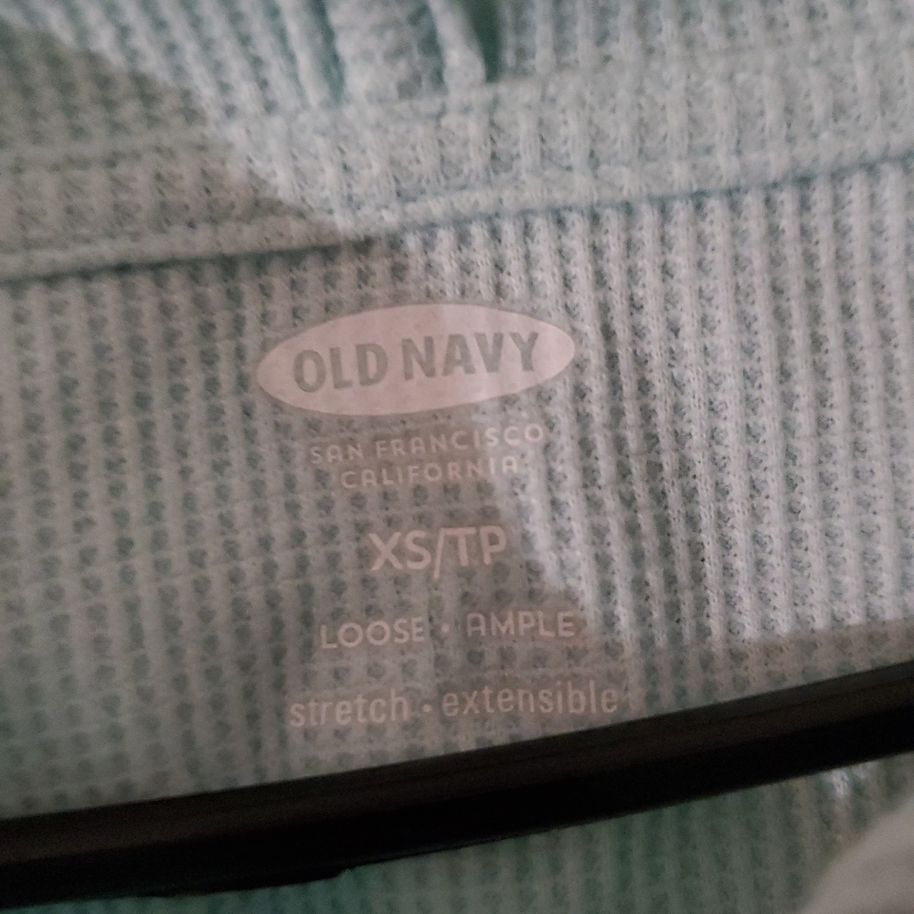 Top - Picture 3 of 3